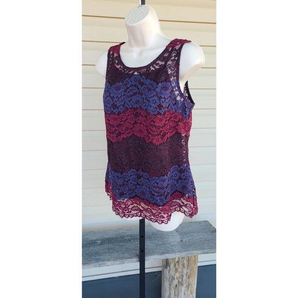 NWT Ultra Pink Sleeveless‎ Floral Lace Top Medium - Picture 1 of 5
